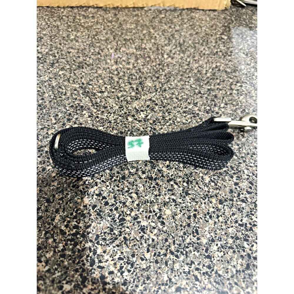 Boots & Barkley Standard Dog Leash Black Nylon Adjustable Metal Clip Size S